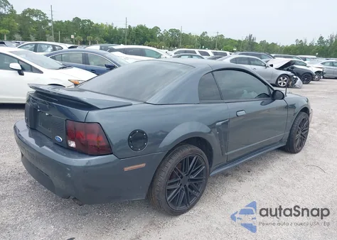 2000 Ford Mustang Gt from USA, damaged, VIN 1FAFP42X1YF145778